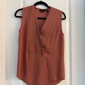 Theory Women's V-Neck Tank Top in Rust 100% silk